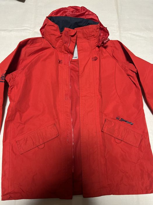 Кутрка вітровка на хлопчика 11-12 років