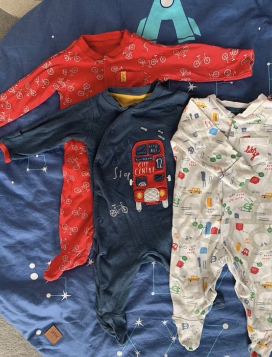 Pajacyk chłopiec Zestaw pajacyków nowych Mothercare r. 1-3 miesiące