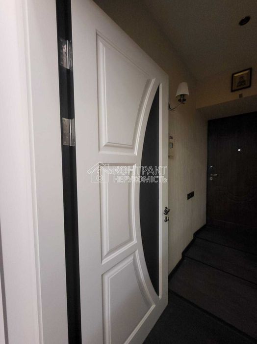 Продається велика 4К квартира у СТАЛІНЦІ парк Артема