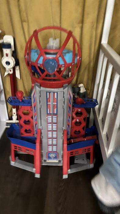 Щенячій патруль база