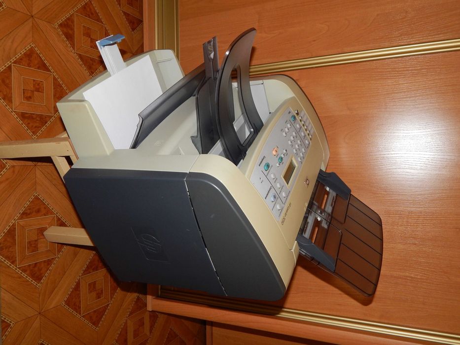 Принтер лазерний МФУ HP 3050.