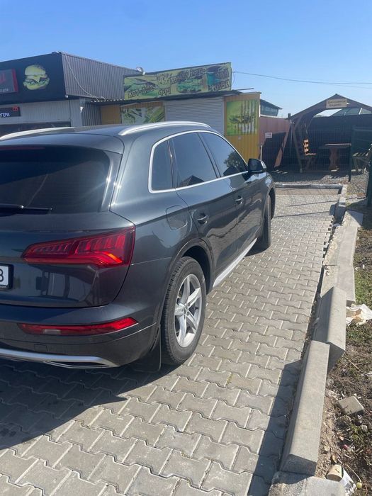 Продам Audi Q5 2.0 дизель
