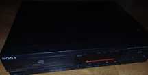 Odtwarzacz CD Sony model CDP-M25