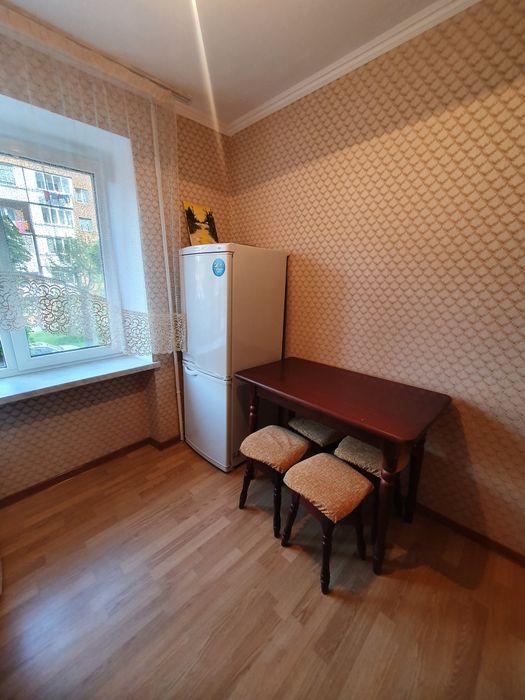 Здам в оренду 2-ох кімнатну квартиру по вул.Стуса