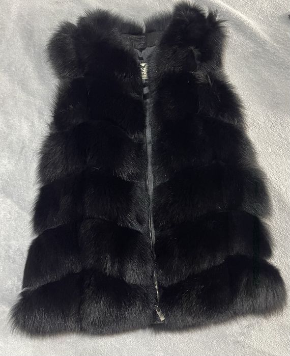 Меховая жилетка натуральная