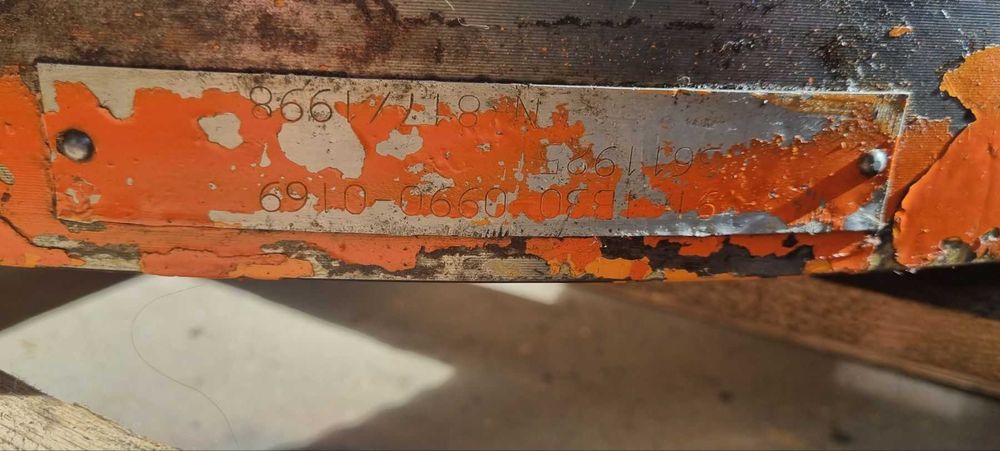 Поворотний круг Атлас