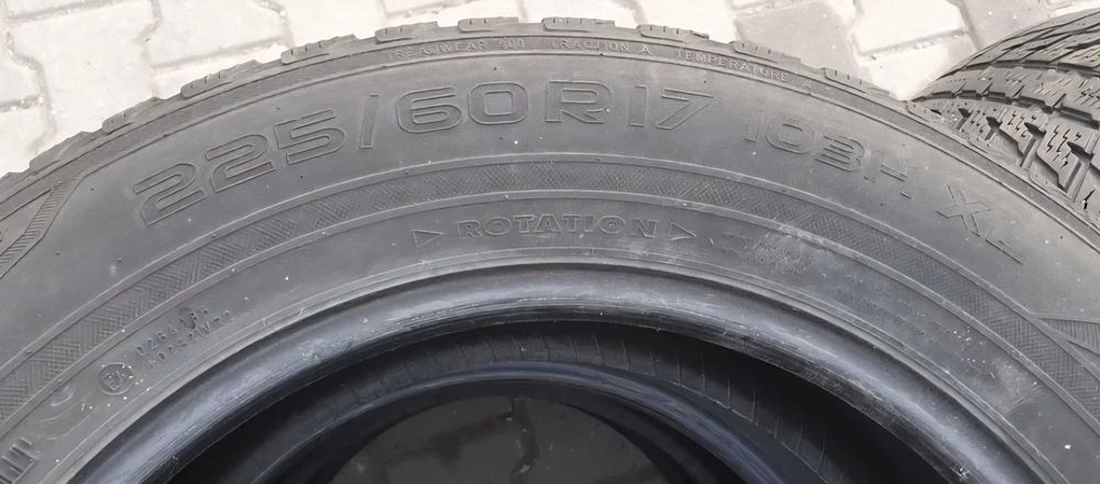 Opony zimowe Nokian 225/60R17