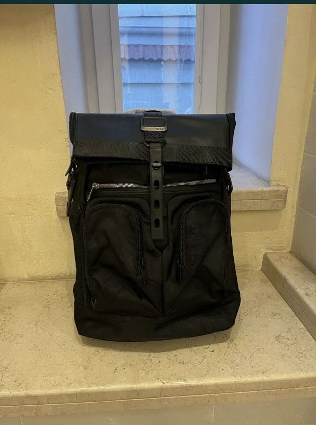 Tumi London roll-top новый рюкзак, оригинал.