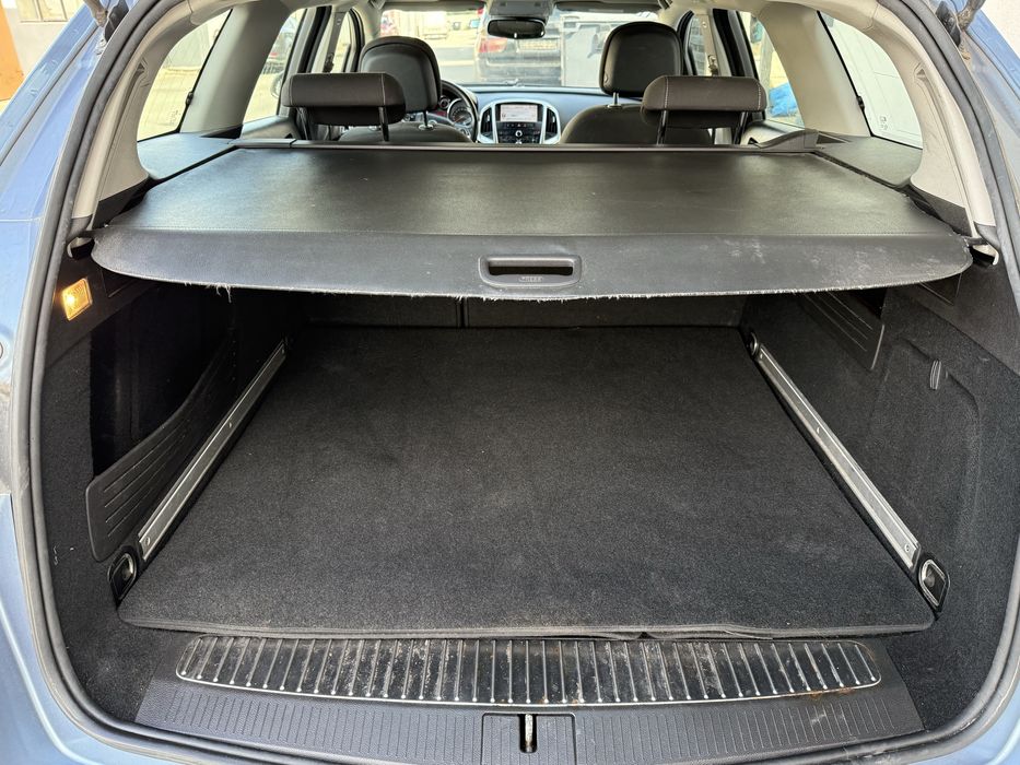 OPEL ASTRA J 1.4T 140KM + LPG !! KLIMA , ALU 18”, Ładna !! 2010r !!