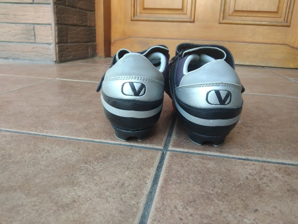 Buty do jazdy rowerem Vangard roz 38 wkl 24 cm