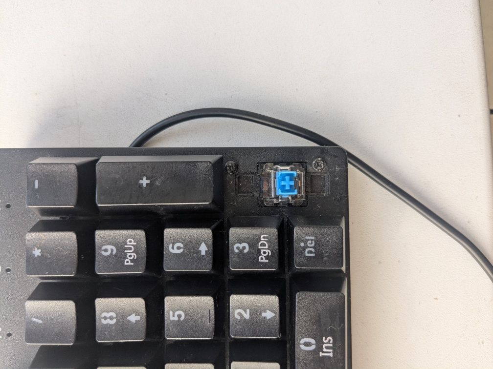 Клавіатура мезаніка ergo. Blue switch
