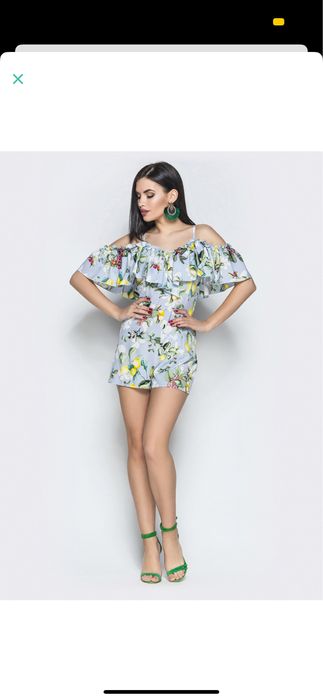 Красивый комбинезон бренда Larinoff