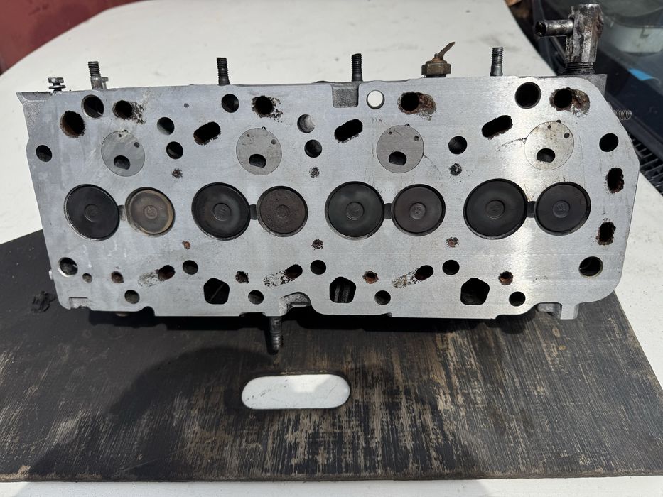 Продам ГБЦ toyota 2c 2ct