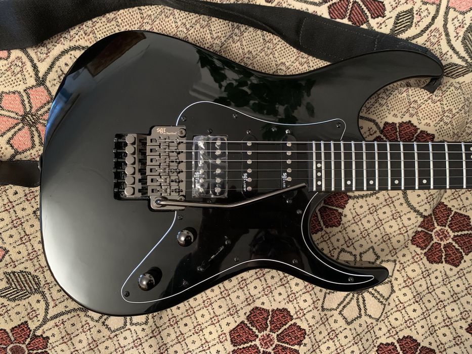 Електрогітара SGR by Schecter Banshee-6 FR BLK