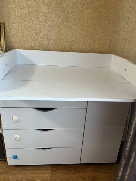 Пеленальний комод