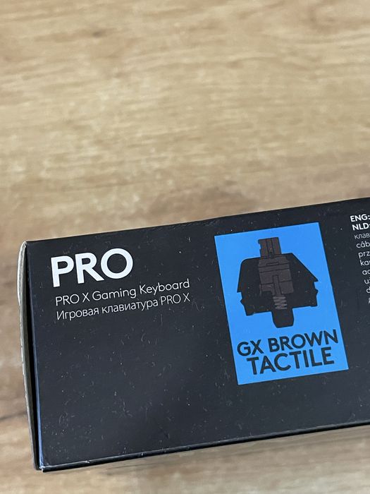 Нова запакована Logitech G PRO X Tactile (коричневі змінні свічі)