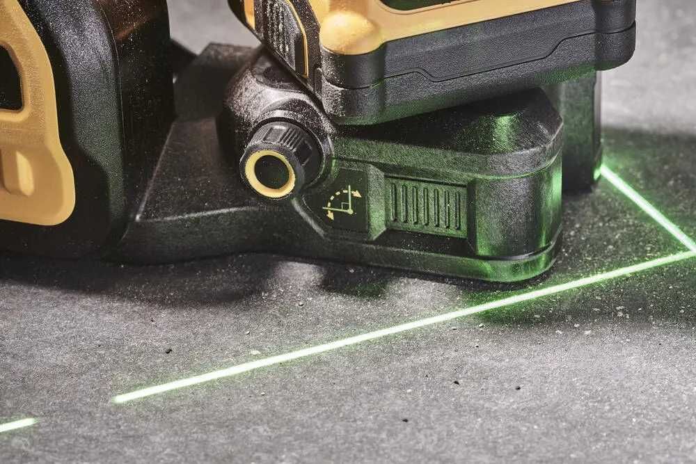 DeWALT DCE089NG18 Уровень лазерный линейный\3D-уровень\Зелёный луч\18V
