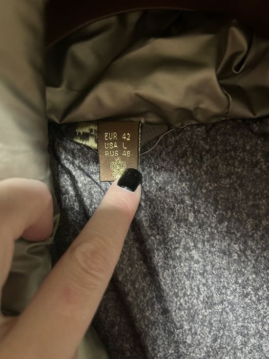 Зимова куртка жіноча з хутром