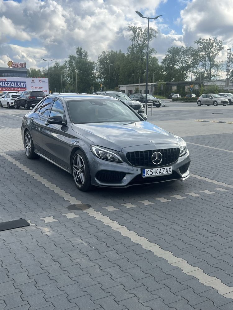 Mercedes Benz C200