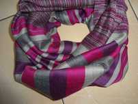 TIE RACK London 65% Wool 35% Viscosa delikatny zawijany szalik komin