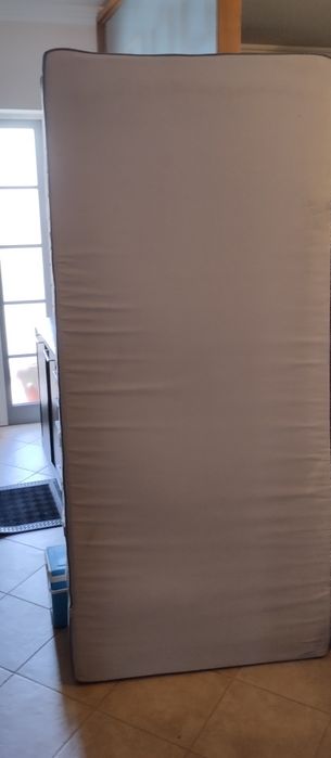 Colchões em Bom Estado