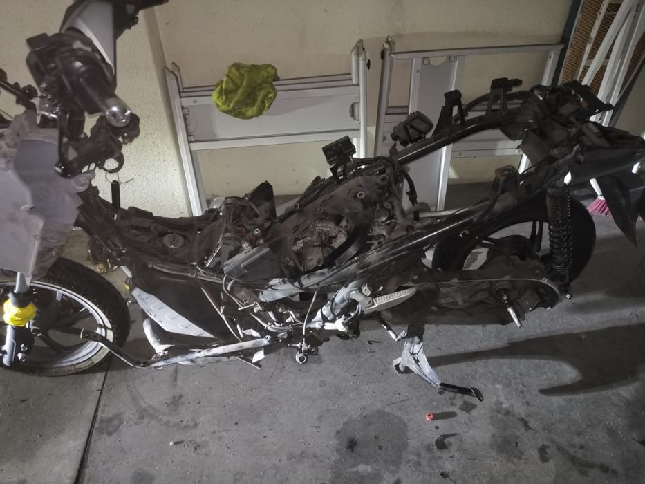 Vendo Honda Forza 300 de 2019 (So Quadro)