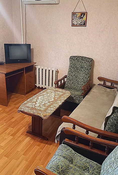 Оренда! Однокімнатна! Пескі!