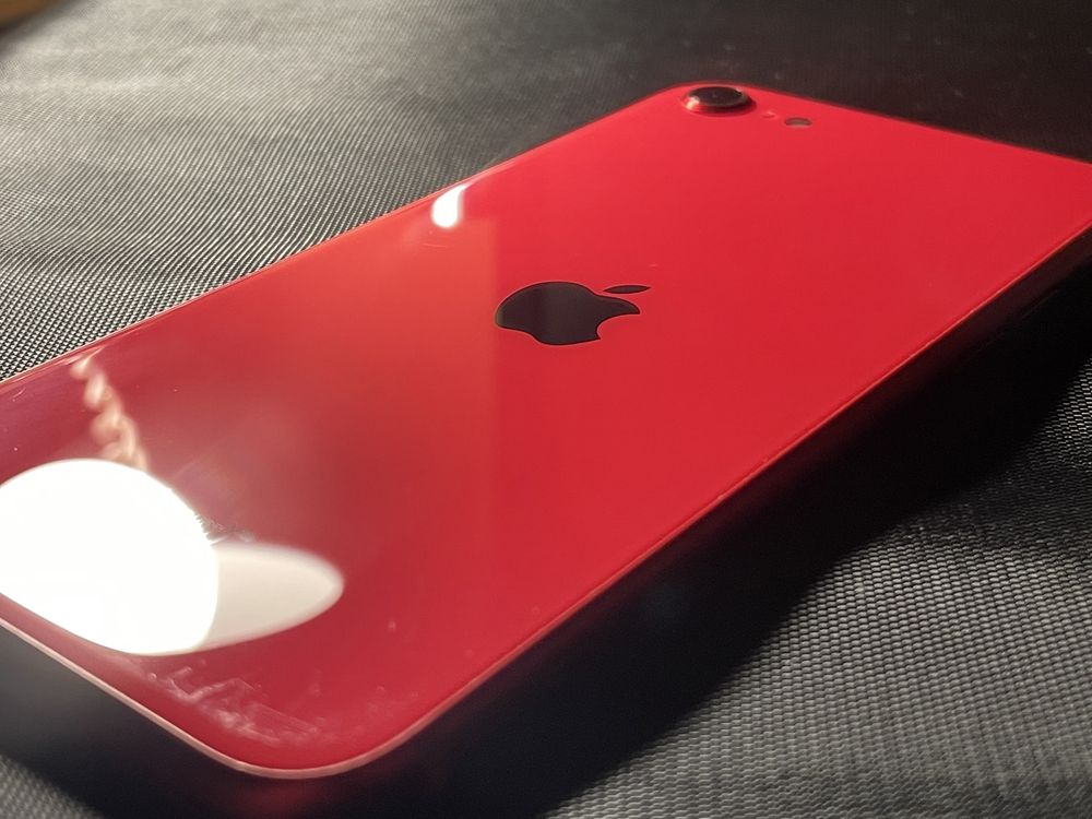 Korpus iPhone 7 imitujacy iPhone SE