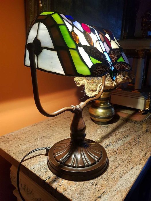 Witrażowa lampa do salonu - gabinetu - na biurko - Tiffany - WAŻKI