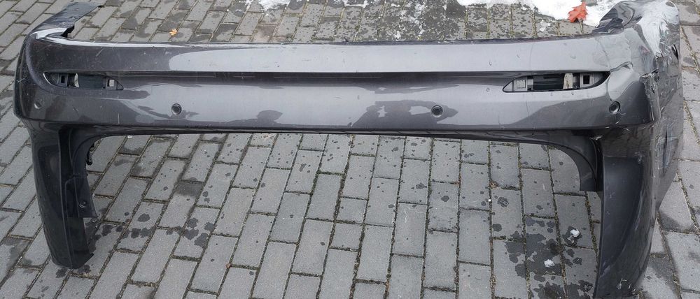 Chrysler Voyager zderzak tył