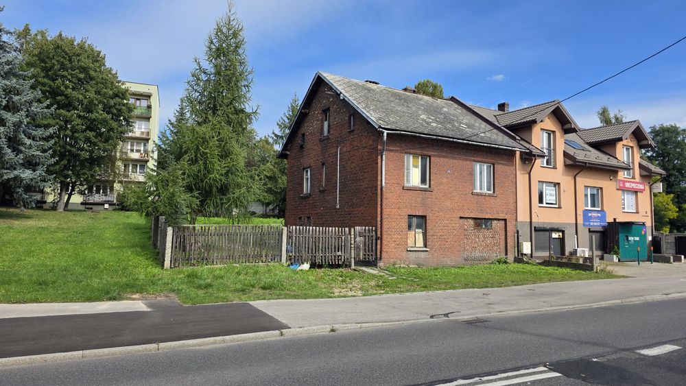 Do wynajęcia działka w Centrum Jaworzna przy głównej drodze .