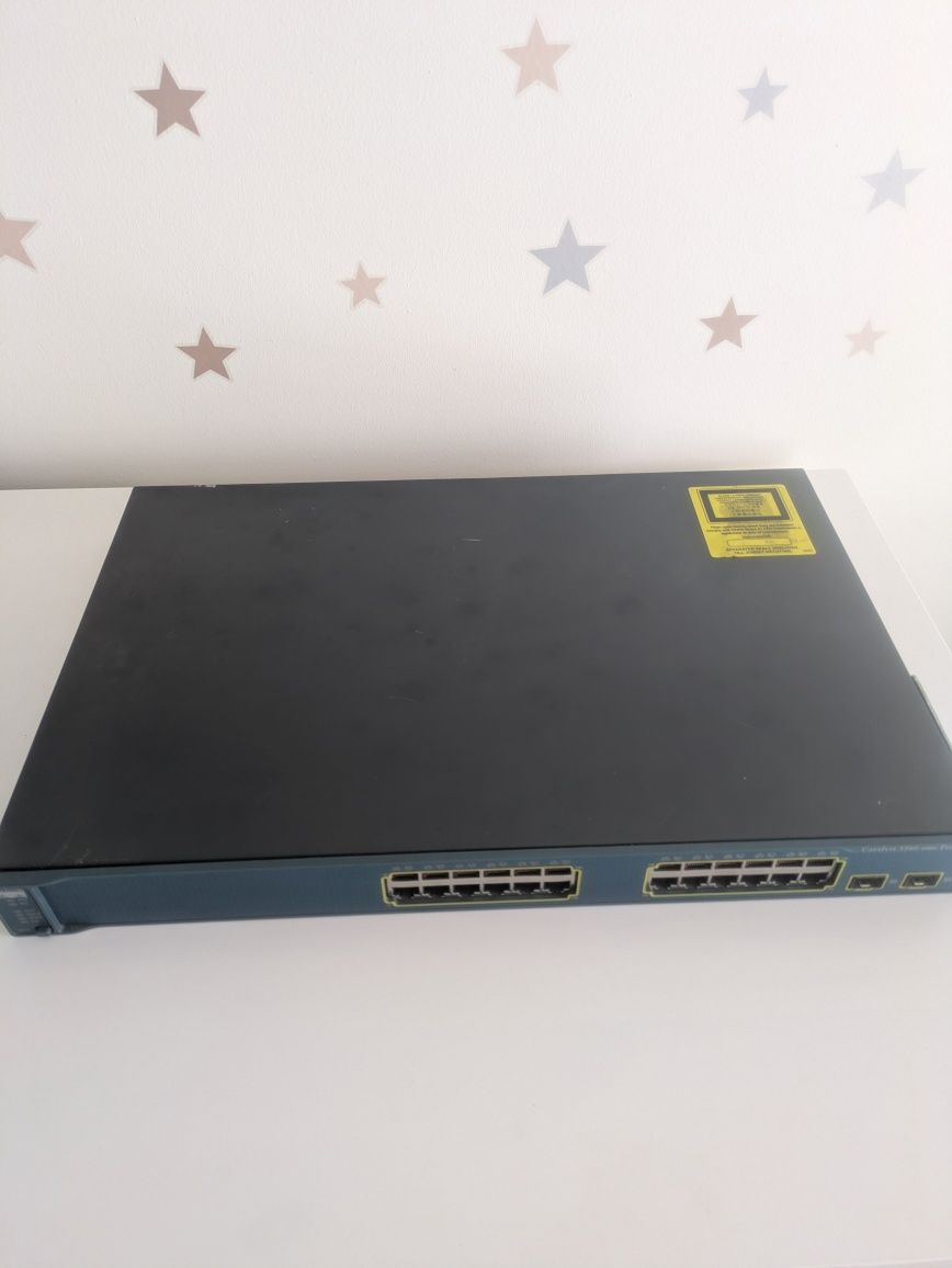 Switch Cisco Catalyst 3560 PoE-24