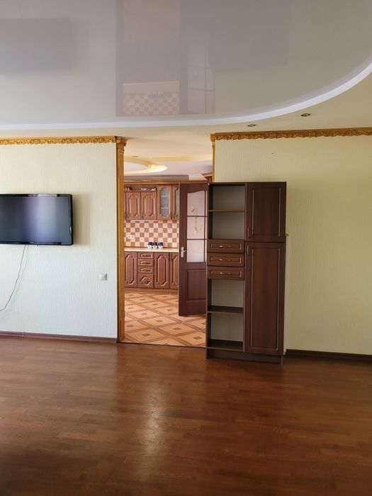 Оренда 2 км.кв.вул.Симоненка(Арсен,Епіцентр),новобудова,82 м.кв.,все є