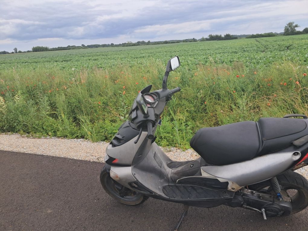 Aprilia sr50 2002