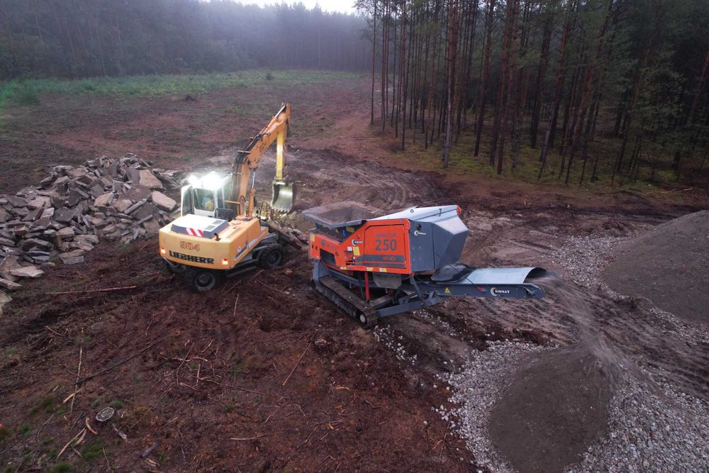Rozdrabnianie, kruszenie gruzu, odpadów, Arjes Impactor 250