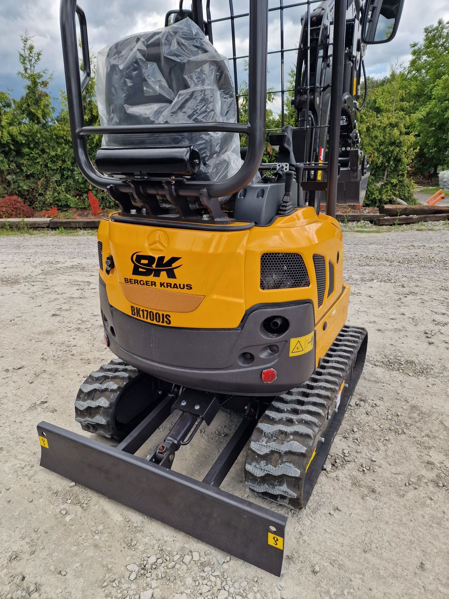 Mini Koparka Berger Kraus BK1700JS z osprzętem KUBOTA D902