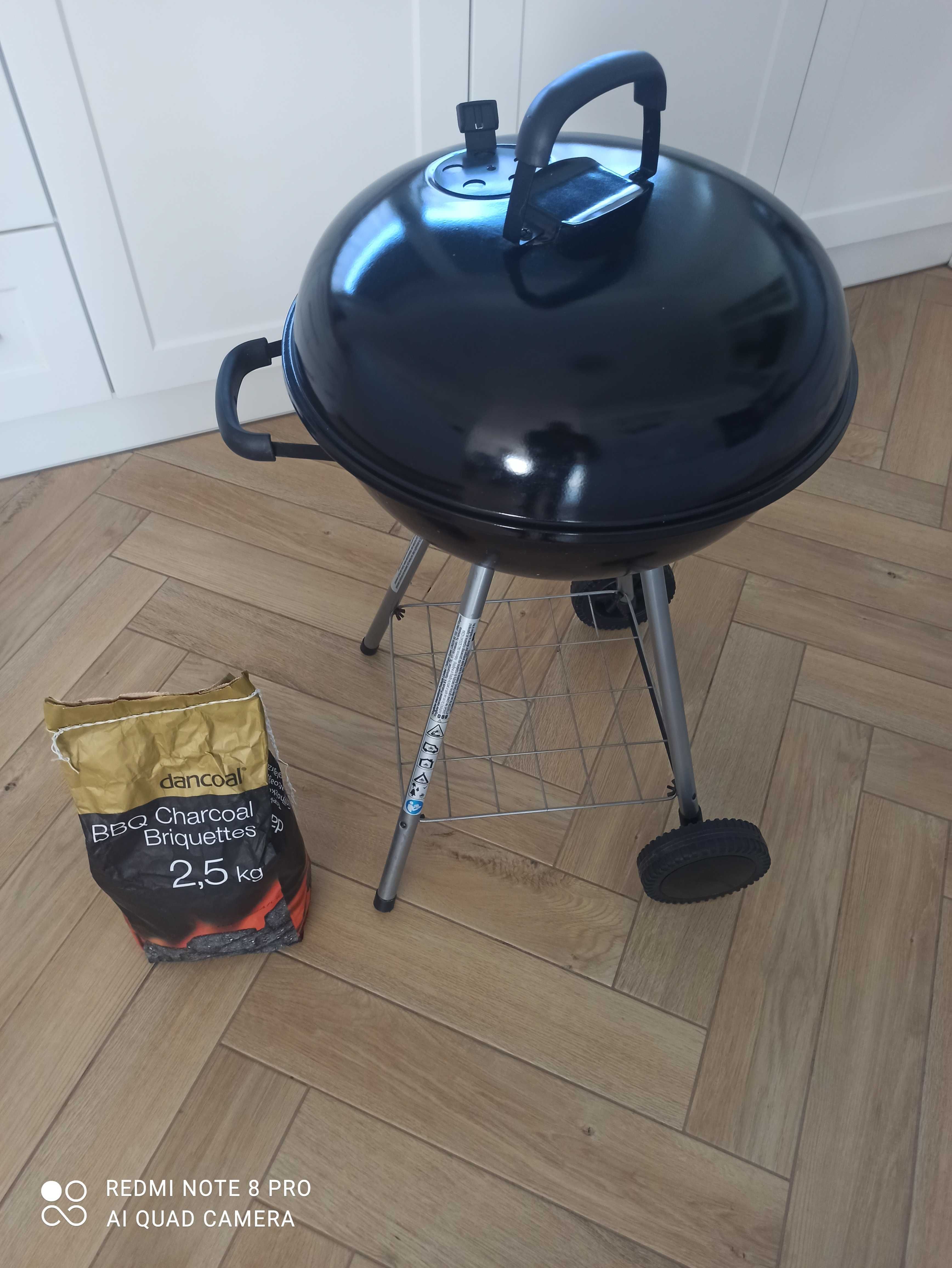 Grill węglowy okrągły