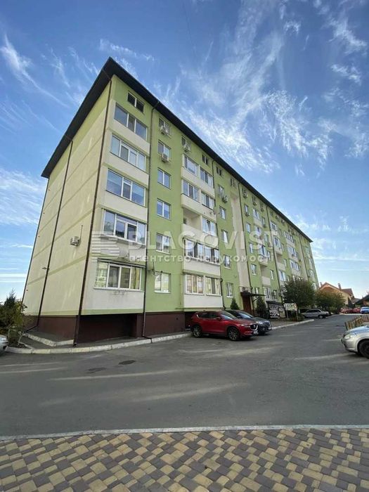 4-кімн. кв. Нові петрівці, двоповерхова