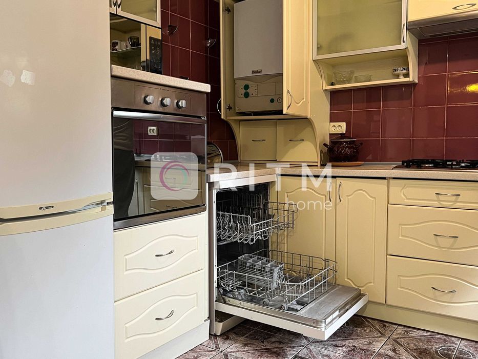 Оренда будинку в районі Київського майдану (центр міста)