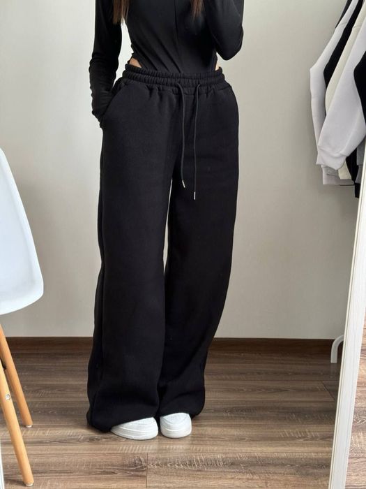 Теплі базові штани с затяжками знизу