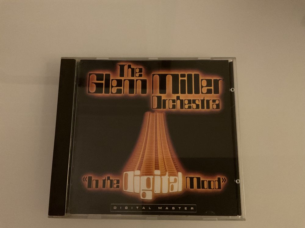 The Glenn Miller Orchestra,In The Digital Mood,em CD.