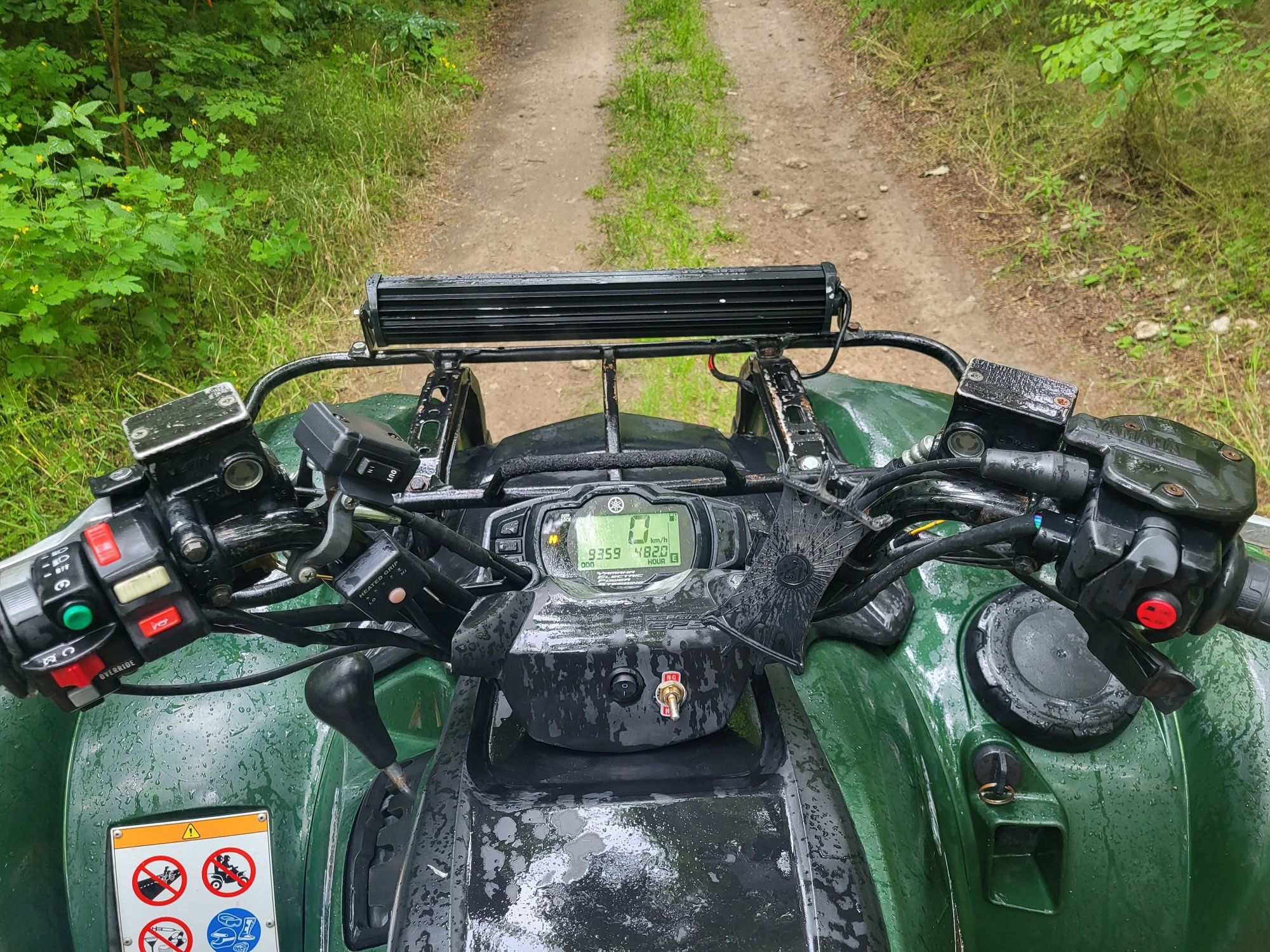 Yamaha Grizzly 700 4x4 2009 r wspomaganie ( nie can am polaris kvf )