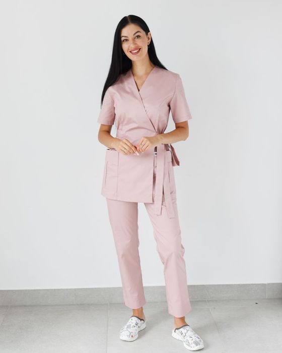 Розпродаж! Медичний одяг