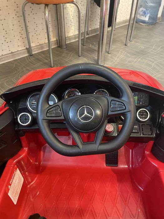 Продам детский электромобиль