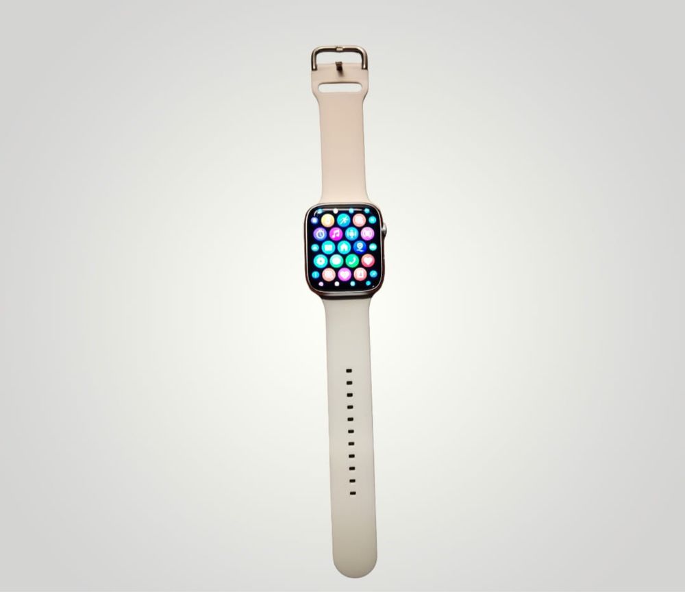 Smartwatch novo com acessório personalizado para carregamento