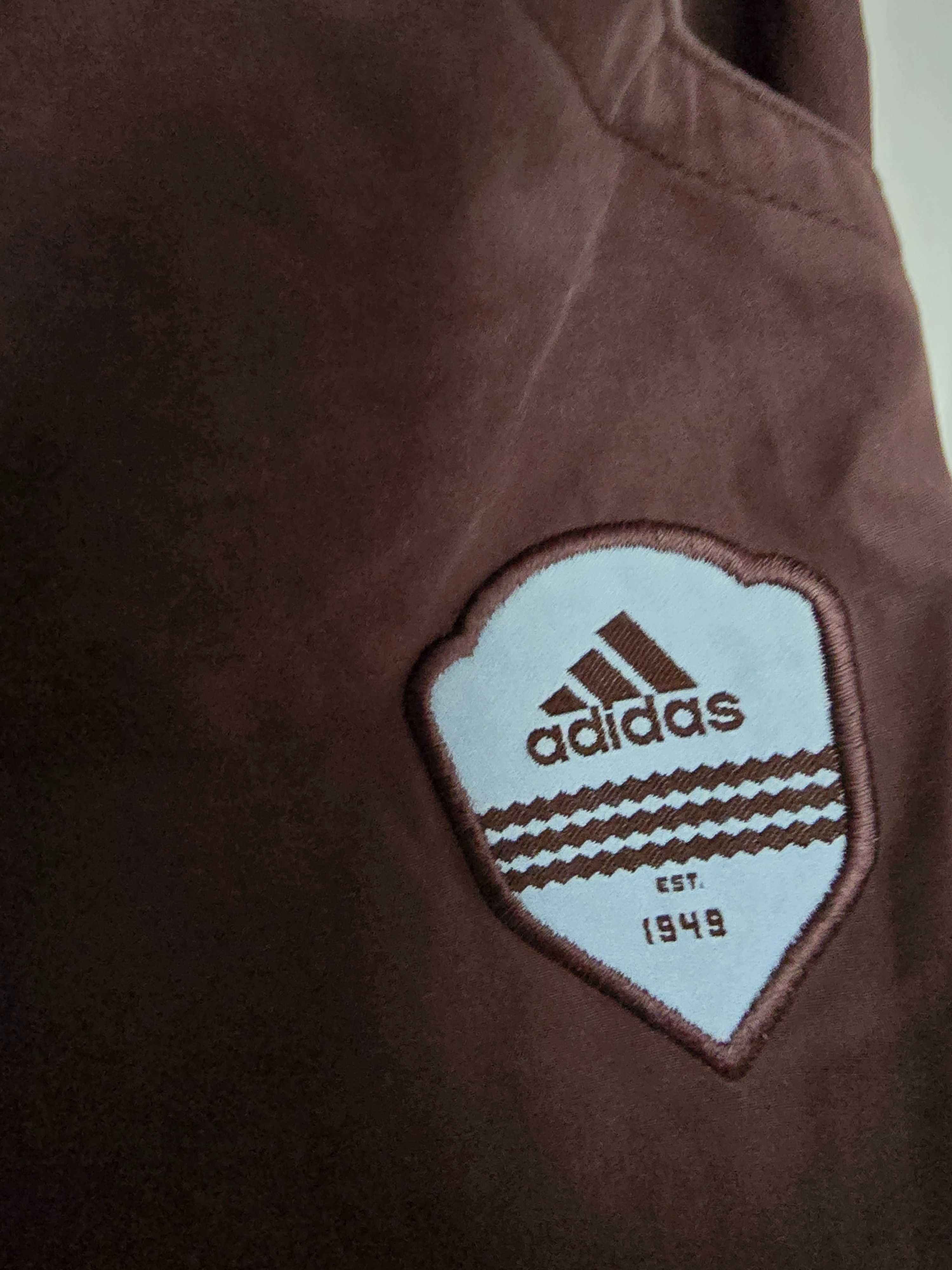 Spodnie bojówki chłopięce 3/4 adidas brązowe cienkie