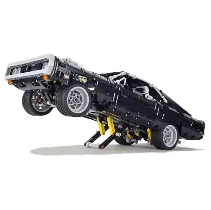 ‼️Конструктор Technic Dom’s Dodge Charger (42111) (1077 деталей)