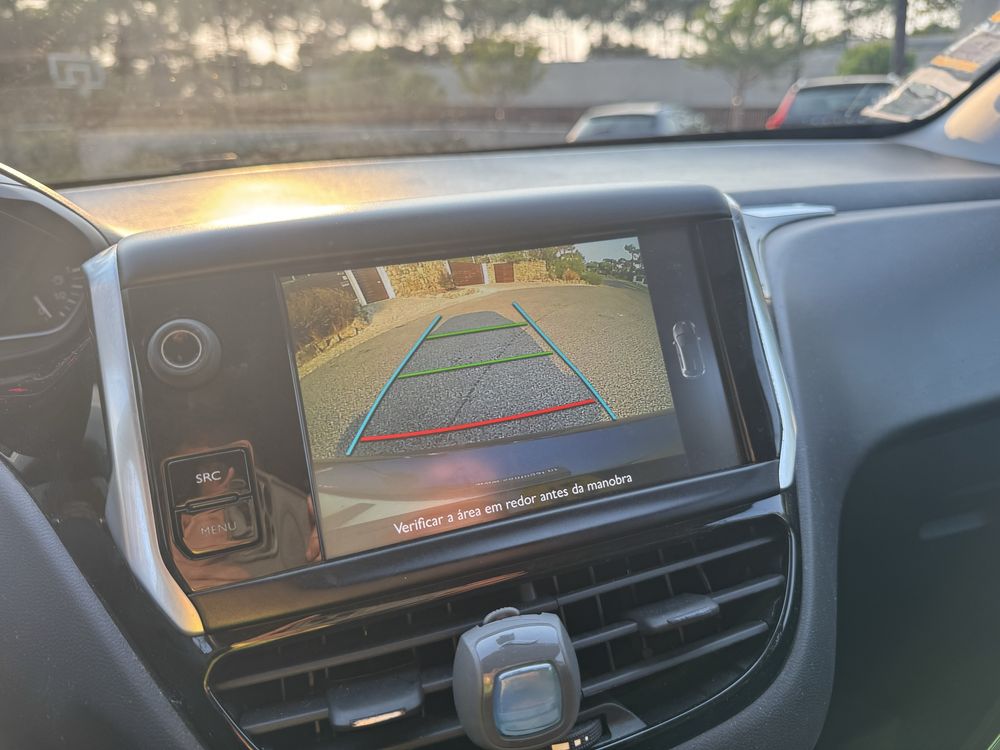Peugeout 208 1.2 - Excelente estado