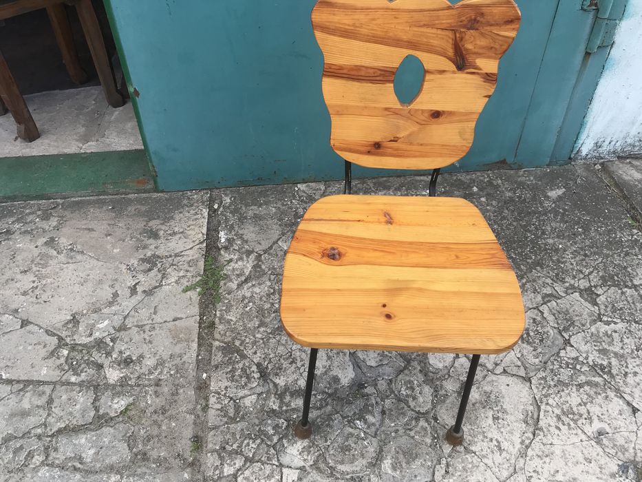 Стільці для кухні .