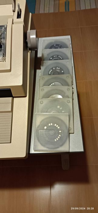 Máquina de escrever Eletrónica Xerox 6016